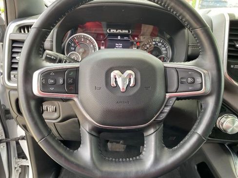 Used 2023 RAM 1500 Laramie AWD/4WD image 18