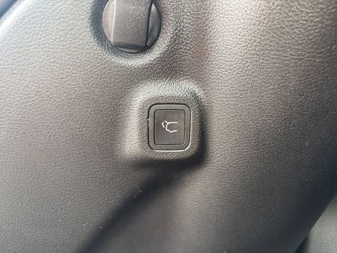 Used 2022 Jeep Compass Latitude w/ Convenience Group AWD/4WD image 26