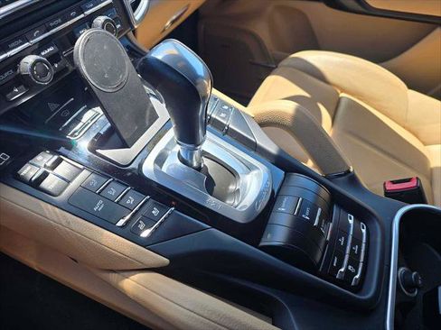 Used 2016 Porsche Cayenne S AWD/4WD image 32