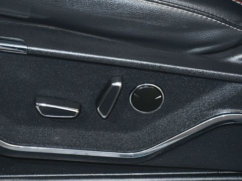 Used 2023 Ford F150 Lariat w/ Equipment Group 502A High image 47