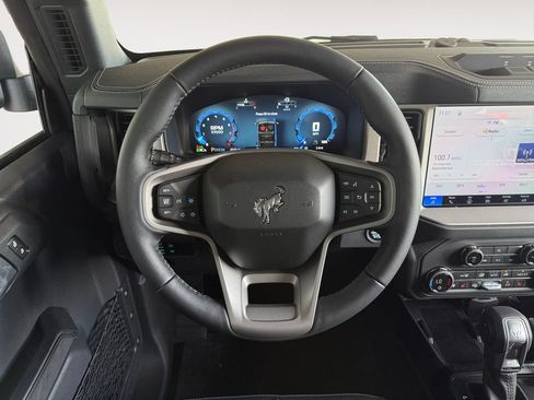 New 2026 Ford Bronco Outer Banks w/ Sasquatch Package AWD/4WD image 44