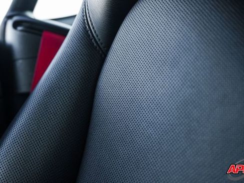 Used 2009 Porsche Cayman image 18