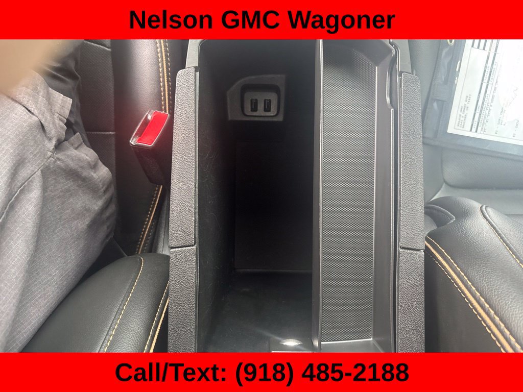 Used 2022 GMC Terrain AT4 w/ LPO, Floor Liner Package AWD/4WD image 35