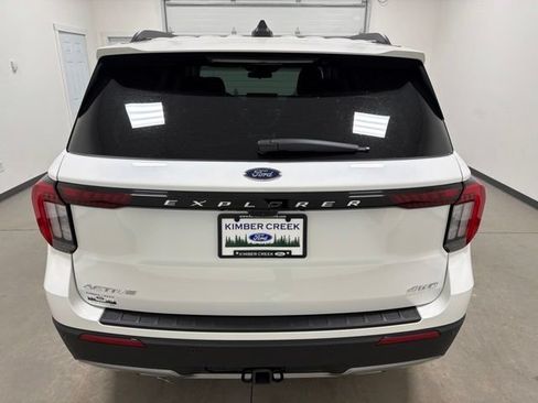 New 2026 Ford Explorer Active w/ Active Comfort Package AWD/4WD image 5