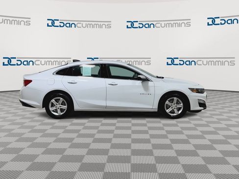 Used 2023 Chevrolet Malibu LS w/ Driver Confidence Package FWD image 9