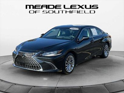 Certified 2023 Lexus ES 300h w/ Accessory Package (Z2)