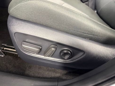 Used 2024 Toyota RAV4 XLE image 23