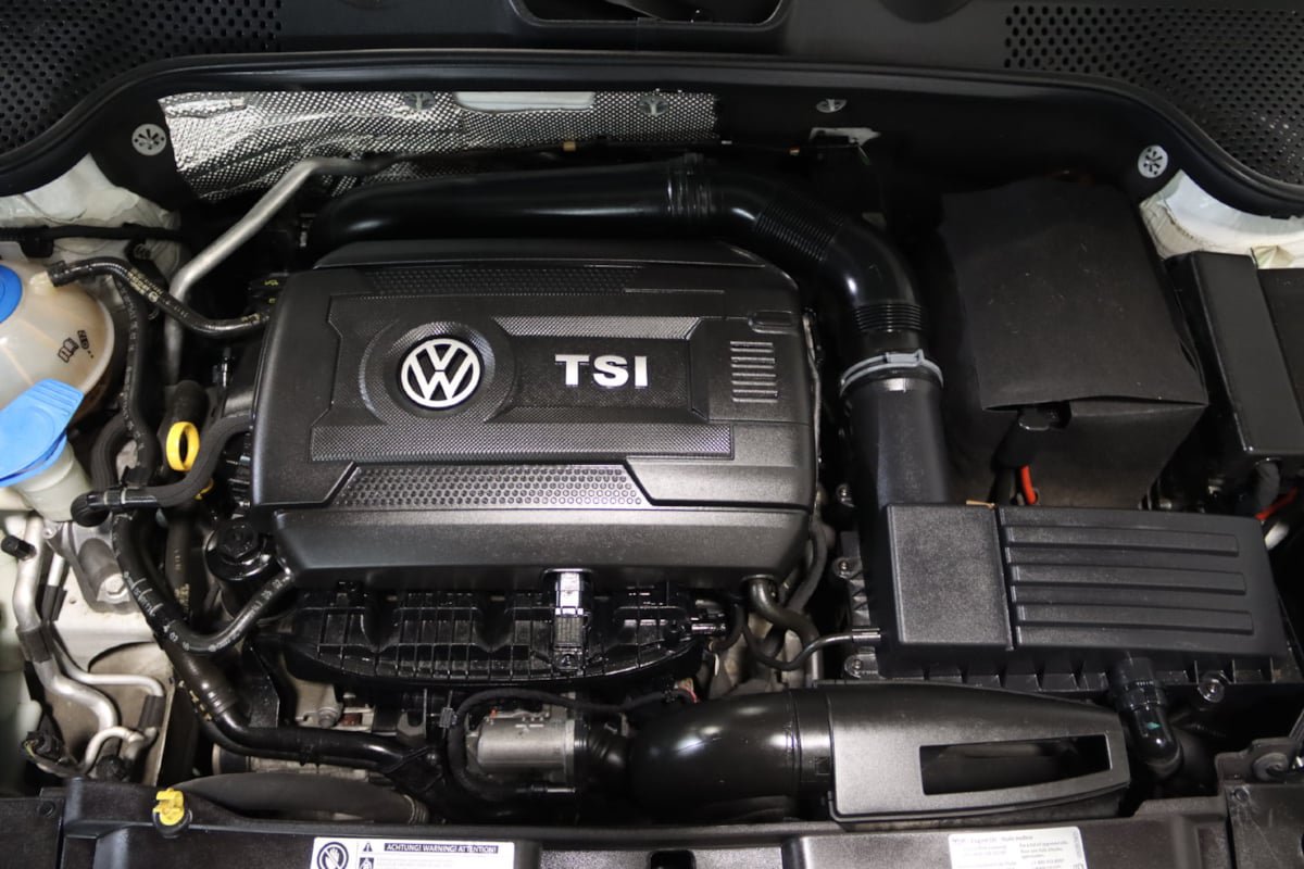 Used 2016 Volkswagen Beetle 1.8T Denim FWD image 79