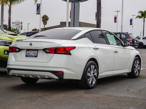 Used 2020 Nissan Altima 2.5 S FWD image 7