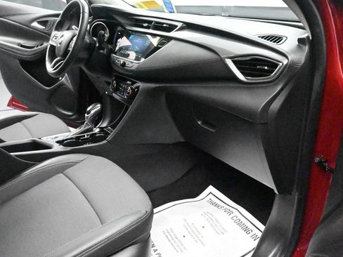Used 2023 Buick Encore GX Select w/ Sport Touring Package FWD image 22