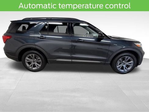 Used 2023 Ford Explorer XLT w/ Equipment Group 202A AWD/4WD image 11