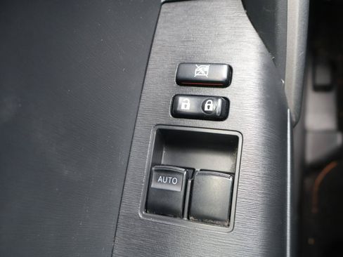 Used 2016 Scion tC FWD image 17