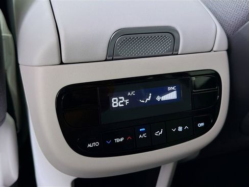 New 2026 Hyundai Ioniq 9 S image 27