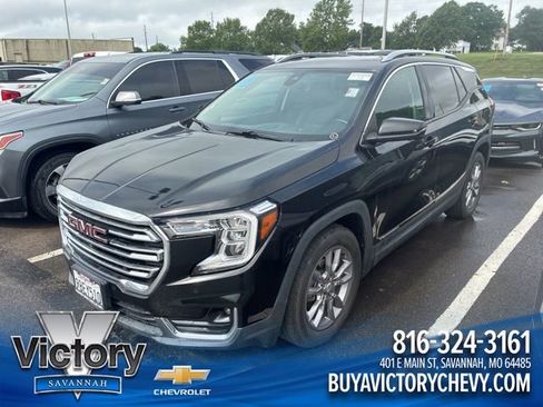 Used 2022 GMC Terrain SLT w/ Infotainment Package II FWD image 1
