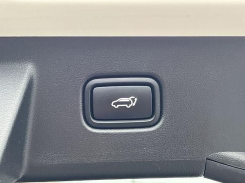 Used 2024 Hyundai Tucson Limited FWD image 20