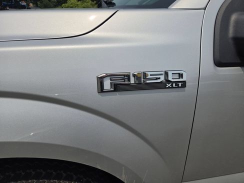 Used 2018 Ford F150 XLT AWD/4WD image 9