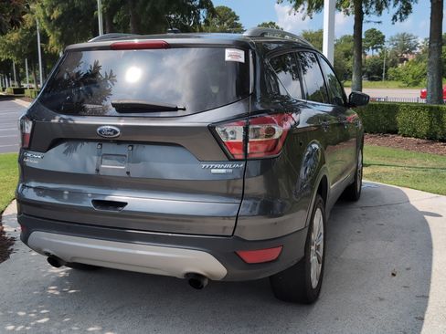 Used 2017 Ford Escape Titanium AWD/4WD image 10