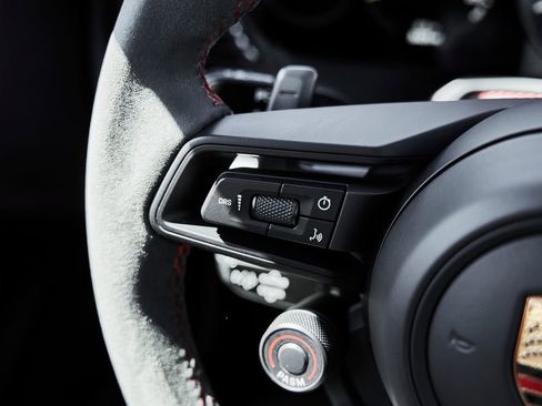 Used 2024 Porsche 911 GT3 RS RWD image 53