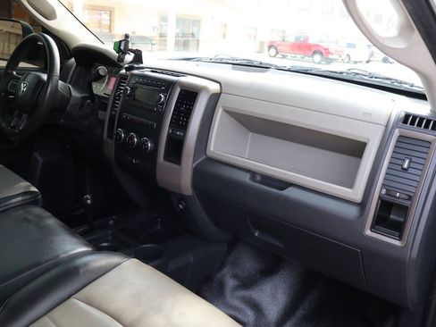 Used 2012 RAM 3500 ST w/ Chrome Appearance Group image 16