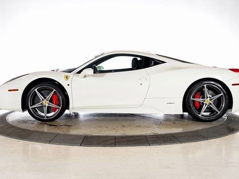 Used 2012 Ferrari 458 Italia Coupe image 3
