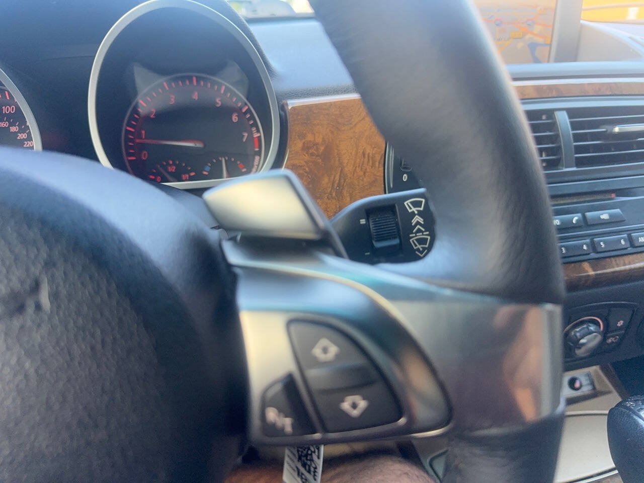Used 2006 BMW Z4 3.0i RWD image 36