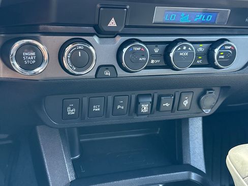 Used 2023 Toyota Tacoma TRD Sport image 20