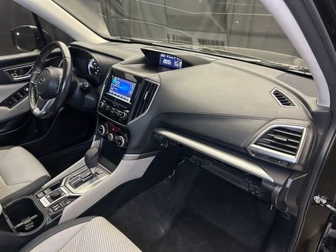 Used 2020 Subaru Forester Premium AWD/4WD image 16