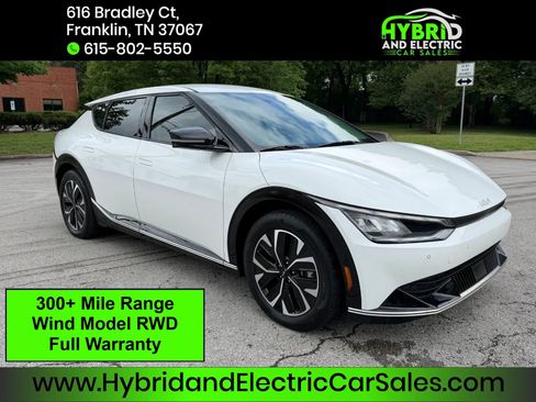 Used 2022 Kia EV6 Wind RWD image 1