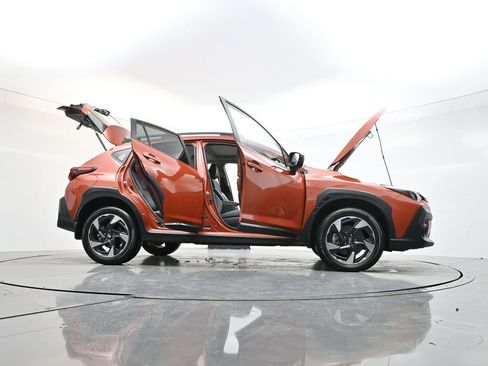 Used 2024 Subaru Crosstrek 2.5i Limited image 40