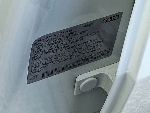 New 2026 Audi Q5 Premium Plus image 10