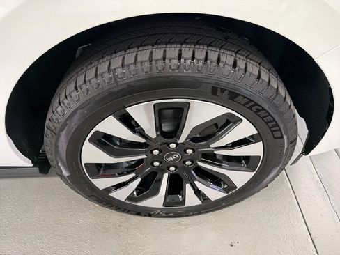New 2027 Ford Expedition Max Platinum AWD/4WD image 5