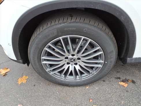 Certified 2026 Mercedes-Benz GLC 300 4MATIC image 10