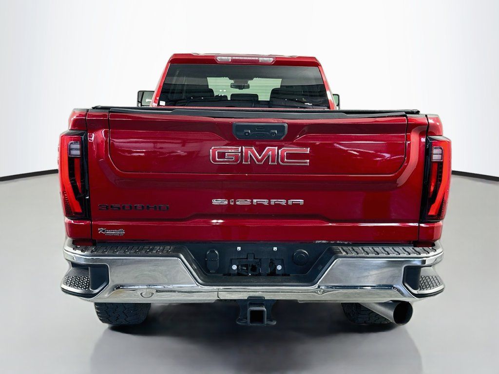 Used 2024 GMC Sierra 3500 SLT AWD/4WD image 6