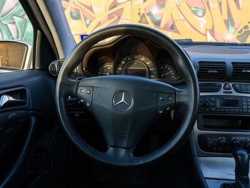 Used 2004 Mercedes-Benz C 230 Coupe image 16