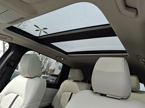 Certified 2024 MAZDA CX-90 3.3 Turbo S w/ Premium Plus image 13