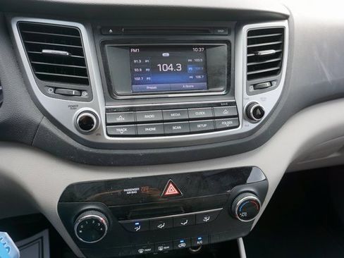 Used 2016 Hyundai Tucson SE w/ Option Group 02 image 4