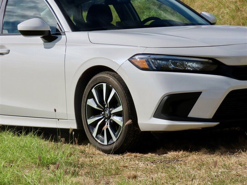 Used 2024 Honda Civic EX image 4