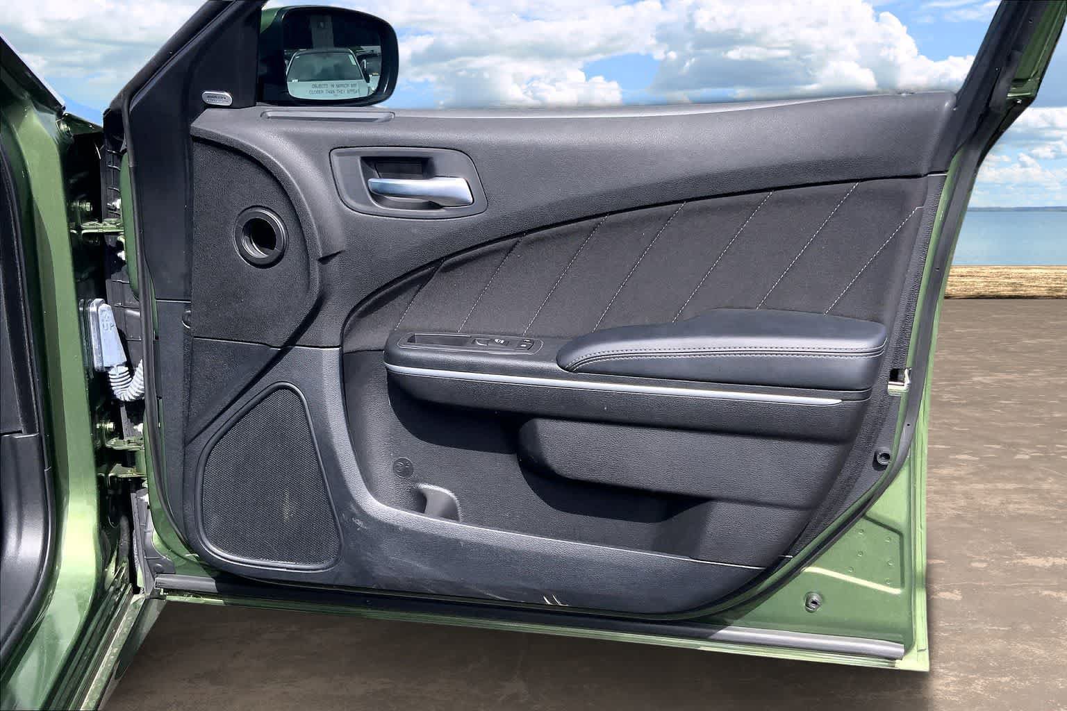 Used 2022 Dodge Charger Scat Pack RWD image 28