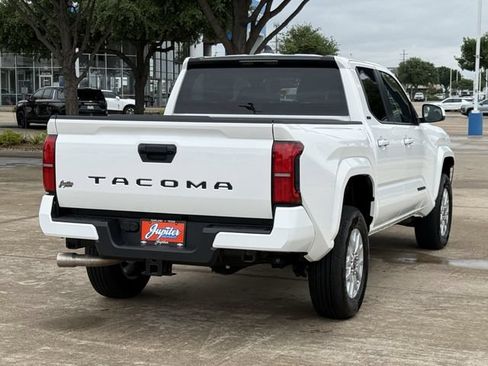 Used 2026 Toyota Tacoma SR5 RWD image 5
