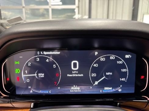 Used 2024 Jeep Grand Wagoneer L Series III AWD/4WD image 6