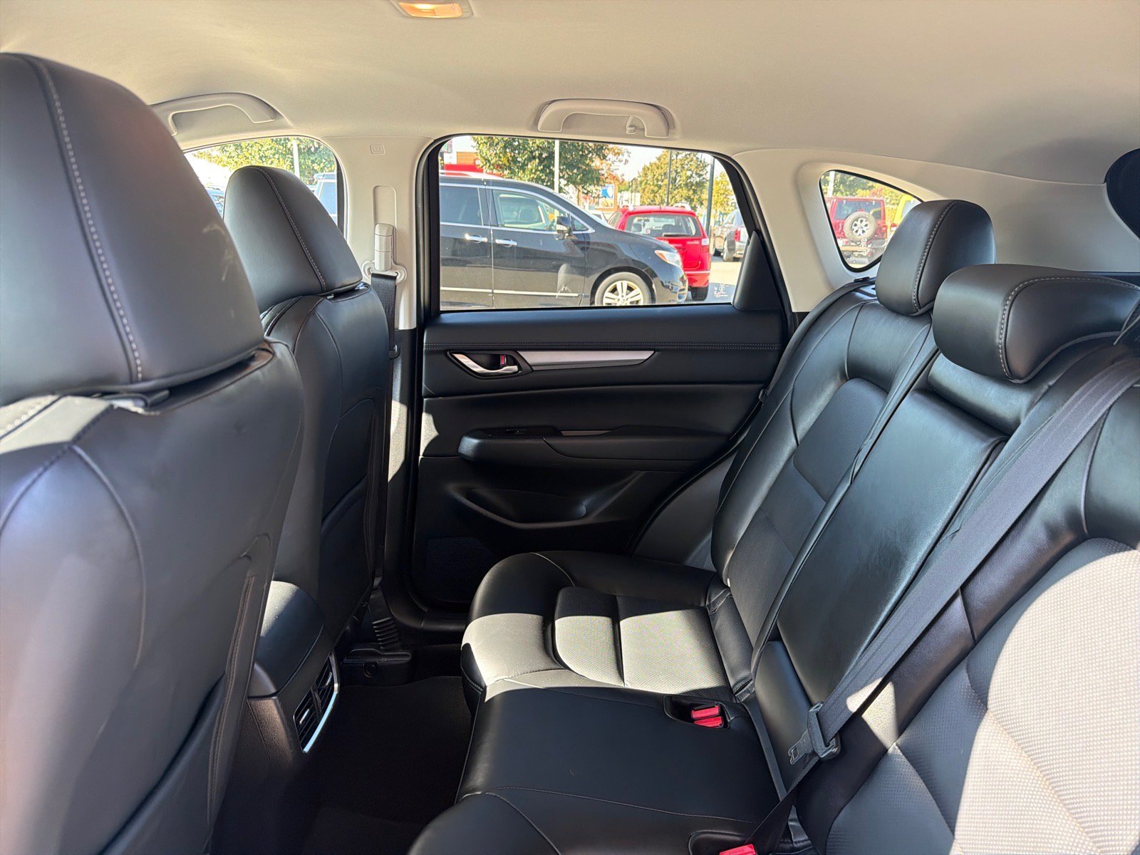 Used 2025 MAZDA CX-5 AWD 2.5 S w/ Select Package image 19