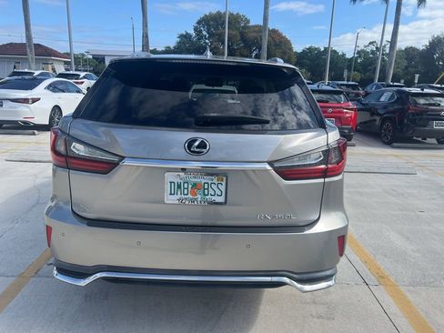 Used 2020 Lexus RX 350L FWD w/ Premium Package image 12