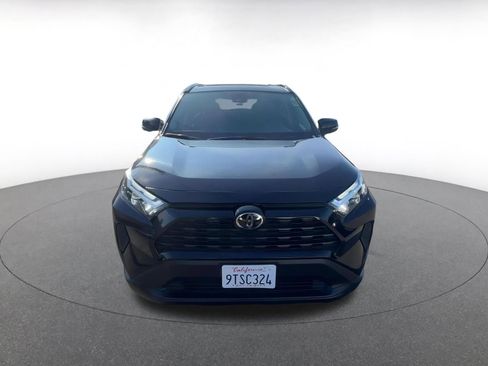 Used 2025 Toyota RAV4 XLE image 4