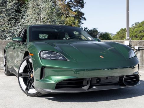 Certified 2025 Porsche Taycan GTS AWD/4WD image 9