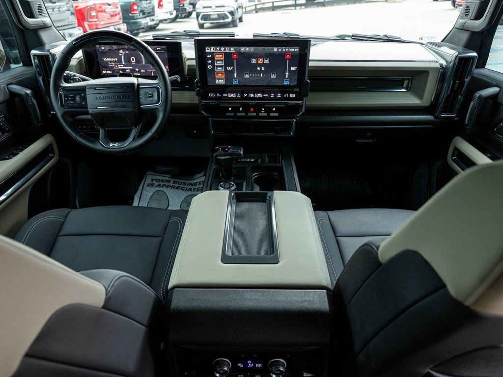 Used 2026 GMC Hummer EV SUV AWD/4WD image 31