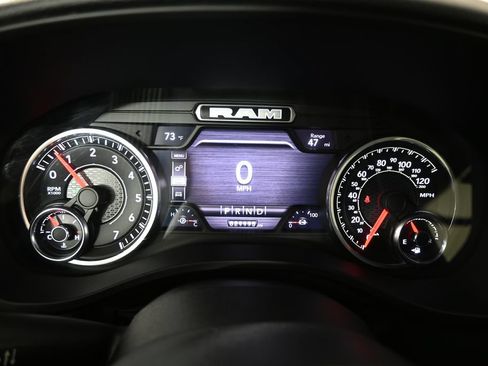 Used 2022 RAM 1500 Big Horn AWD/4WD image 26