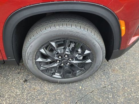 New 2026 Chevrolet Traverse LT w/ Midnight/Sport Edition image 13