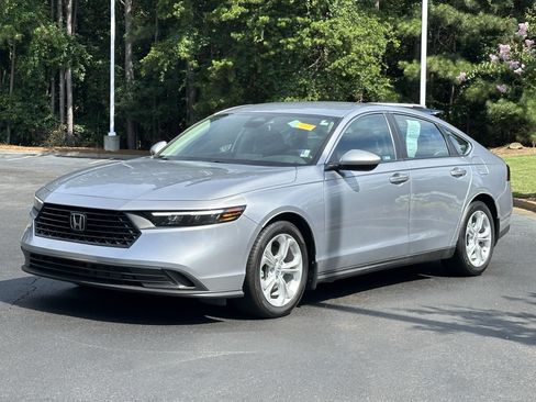 Used 2024 Honda Accord LX image 5