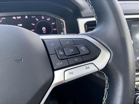 Used 2023 Volkswagen Atlas SE w/ Panoramic Sunroof Package image 25