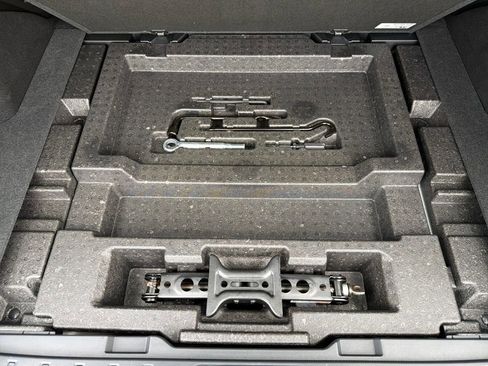 Certified 2023 Subaru Outback Limited XT image 34